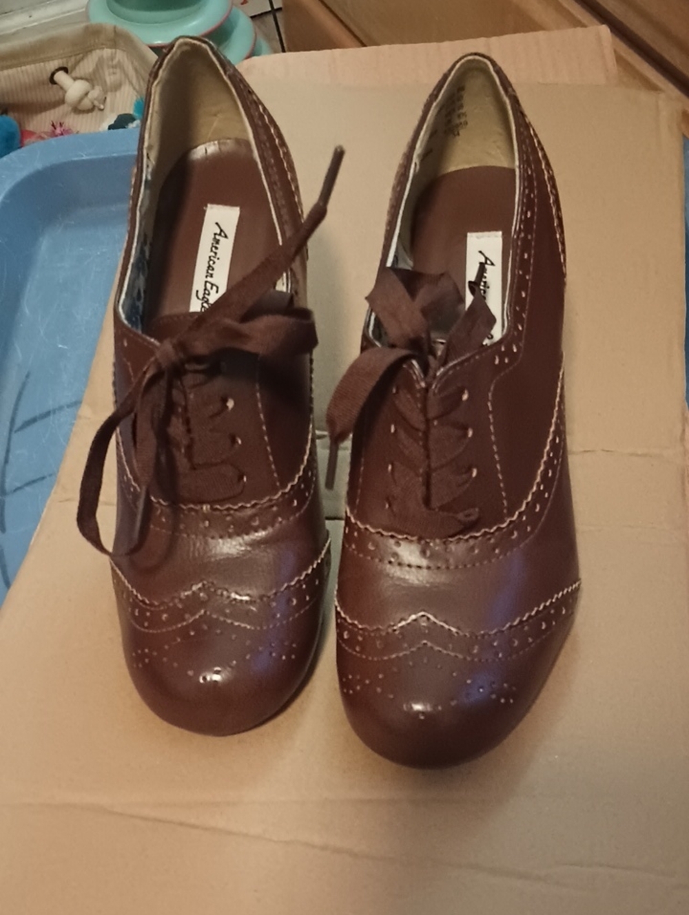 American Eagle Outfitters Brown Wingtip Lace-Up Heels